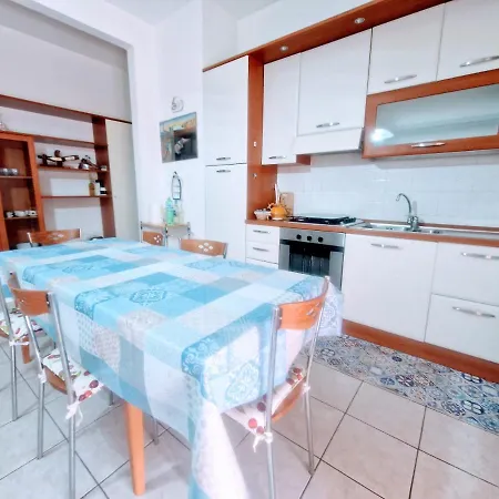 Puzzle Al Mare Apartment *